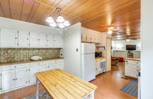 Edgemont Home with Deck about 9 Mi to Greers Ferry Lake! - Foto 13