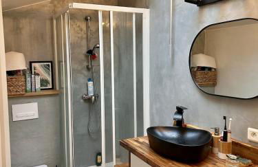 Magnifique T2 calme - Photo 10