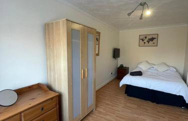 6 Bedroom House For Corporate Stays in Corby Suitable for Nightshift Workers - Foto 46