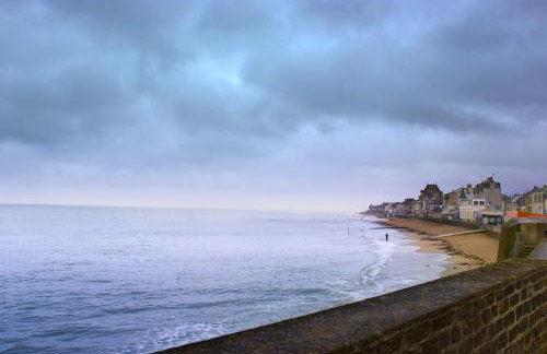 Maison face à la mer avec la Plage à 50 m & Parking privé - Foto 24