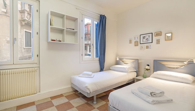 Santa Lucia Canal View by Wonderful Italy - Foto 2, Habitación