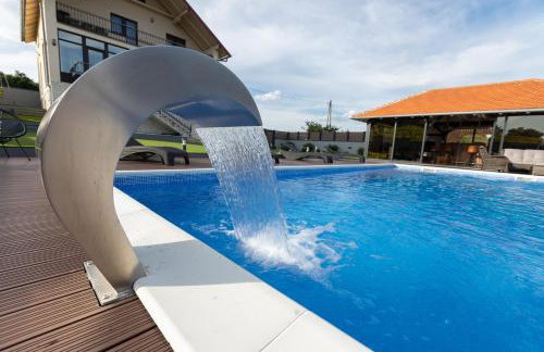 Vineyard Vila 01 by GREEN Croatia - Photo 14