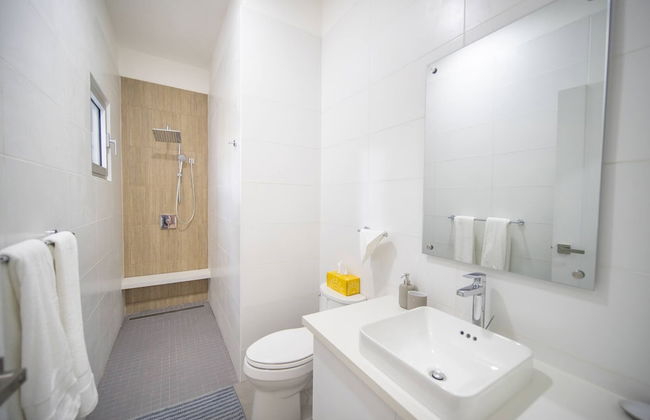 Caribbean Breeze - 2BR Apartment Close to Beach! - Foto 9