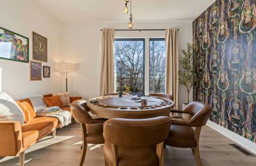 Hot Tub Poker Pool Table & Rooftop City MLS View - Foto 8