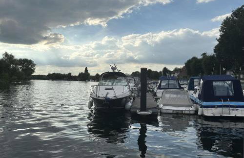 Beautiful 1-bed Studio in Bourne end - Foto 10