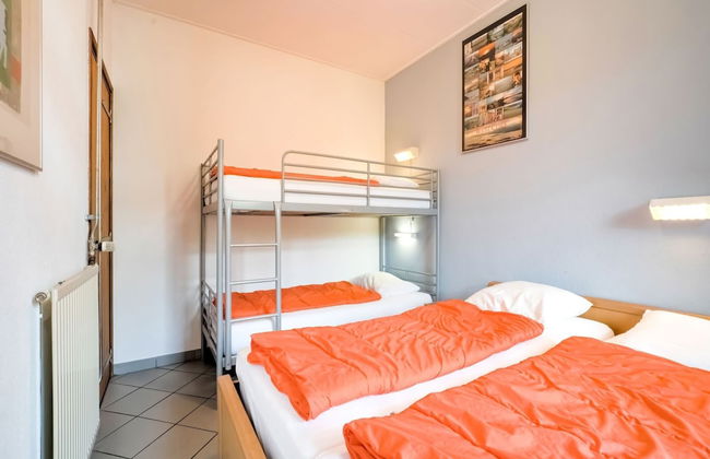 Serene Holiday Home in Ulestraten With Terrace - Foto 12