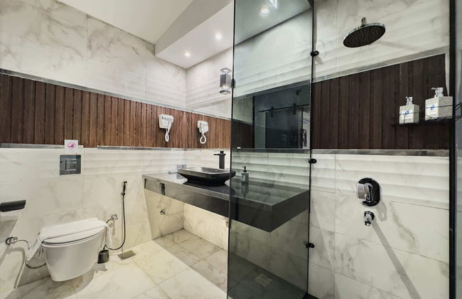 Xuru Stays I Posh & Panoramic 2bdr Rooftop 5 Min To Airport - Foto 17