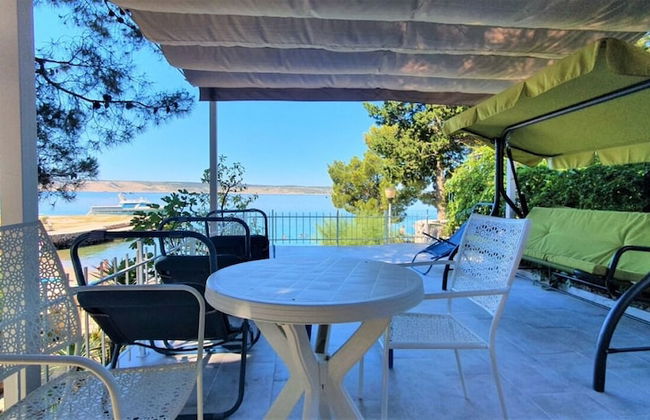 Helena - Beachfront - H - Photo 18