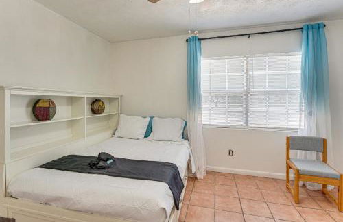 Hike and Fish! Wooded Family Getaway in Interlachen - Foto 17