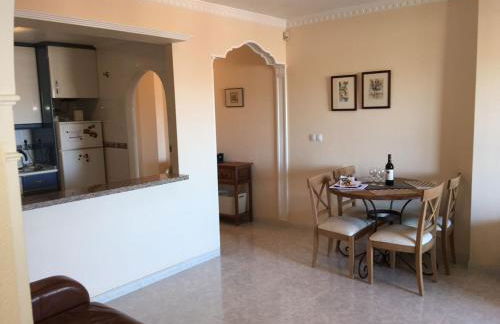 Top Floor spacious apartment with roof terrace - Foto 15