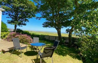 2 Bed Retreat with amazing see view - Foto 15