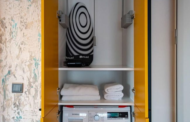 Eluxio Suite Hotel - Photo 53