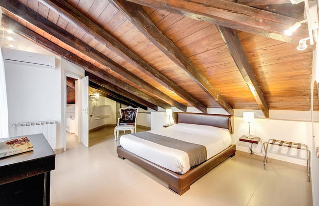 Imperia Suite - Photo 2