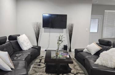 Spacious Home Perfect for Families& Business Trips - Foto 10