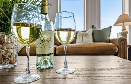 Luxury Beachfront l Private Hot Tub, Pool, & 2 Arcade Games - Foto 29