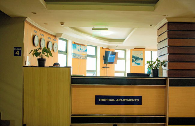 Tropical Plaza Apartments - Foto 2