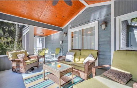 NEW LISTING! Views of Intracoastal Waterway - Sleep 4 - Foto 39