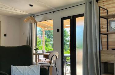 Domek z widokiem na jezioro - Foto 9