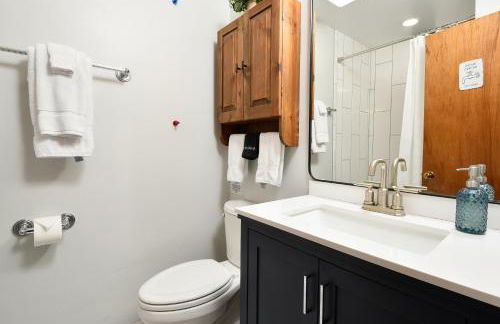 Game Themed Waterfront Fun at Easthaven - Foto 31