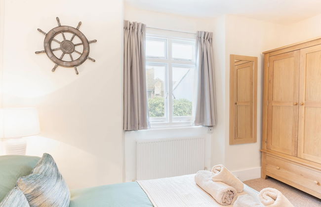 Host Stay Coombe Cottage - Foto 13