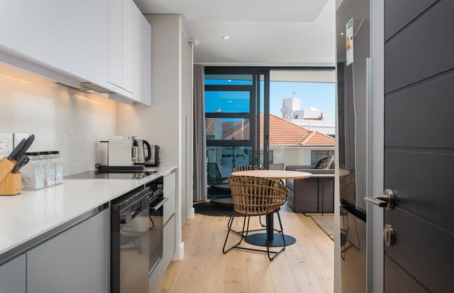 Central Secure Modern Studio w Views Bantry Pad - Foto 7