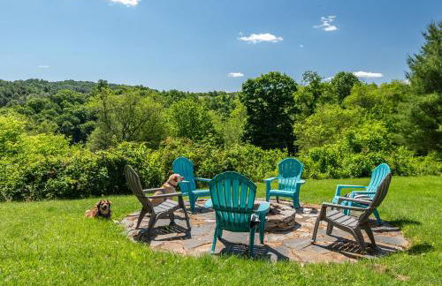 Pet Friendly NC Cabin with Views & Hot Tub - Foto 26