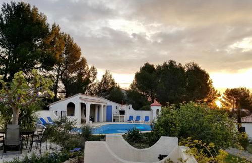 Modern villa with private pool - Foto 34