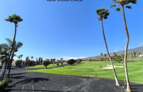 BEAUTIFUL VILLA - 4 bedrooms, heated pool, 2 priv car park places, fibre net, PS5, tv channels - Foto 69