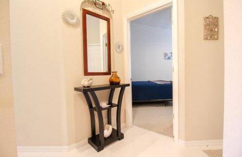 Magnificent 2 BR Lakefront Condo in Heritage Oaks - Foto 24