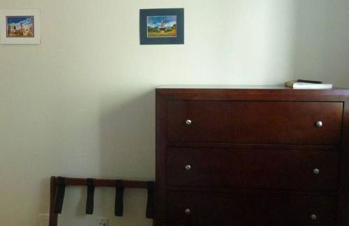 1br in quaint area, subway 12 mins to downtown, free EVcharge - Foto 6