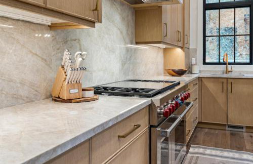 Pont de Rêves: Luxe Sundance Riverfront Chateau - Foto 15