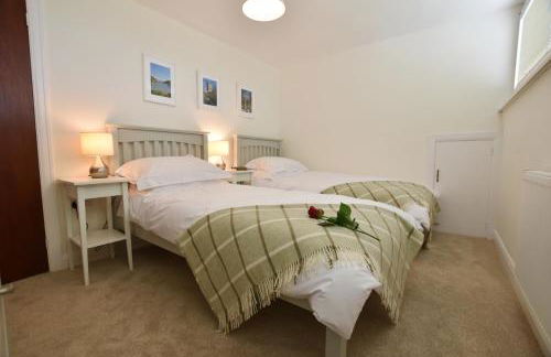 Greenfields - Photo 13