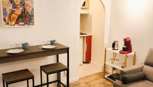 LE JOKER - T2 proche gare - Billard - Wifi - TV - Photo 3