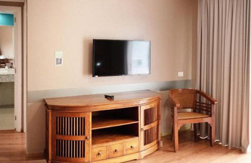 Coral La Quinta Park Suites - Photo 42
