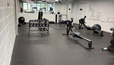 Modern & Spacious 2BR Apartment with Gym & Parking - Foto 4