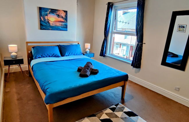 Rhubarb Terrace on the Coast - Sleeps 1-6 - Photo 1