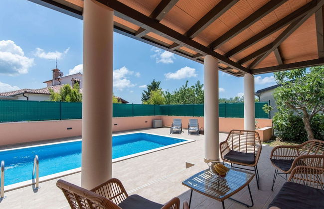 Stylish Villa in Buje With Outdoor Kitchen - Foto 25