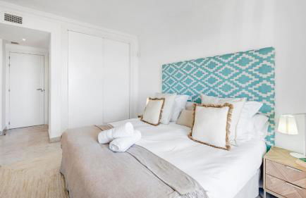 VACATION MARBELLA I Puerto Banus Sea Front, Best View, 24-7 Security, Pool - Photo 11