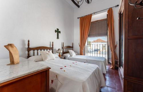 MalagaSuite Bobadilla Casa Rural - Photo 7