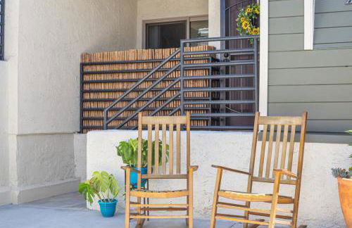 Point Loma 2BR Townhome w Parking in Prime Location - Foto 44