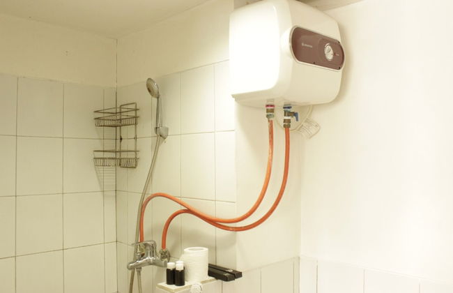 Well Appointed & Stylish 2BR at Jarrdin Cihampelas Apartment - Photo 12