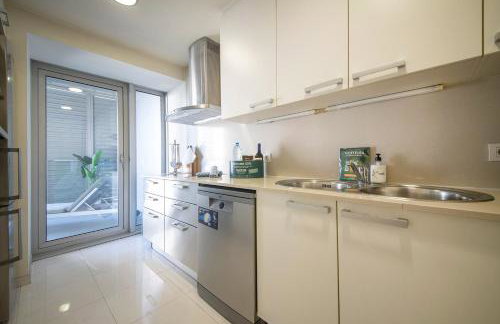 You Stylish Beach Apartments - Photo 46