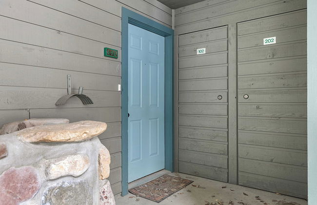 Riverside Condos A102 by Avantstay Condo Close To Downtown, Town Park & Ski Lift #8 - Foto 20