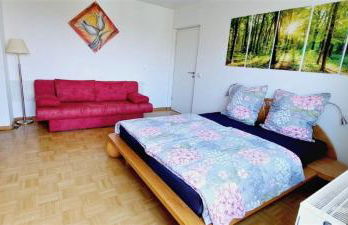 Helles Apartment mit Balkon am Großen Garten nahe Stadtzentrum - Foto 9