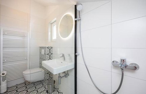 Lovely Home In Ostrvica - Photo 45