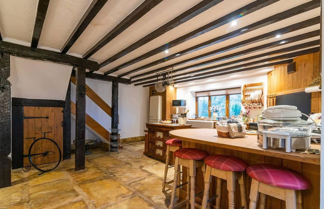 Lakeside Escape, Stone Countryside Cottage - Foto 14