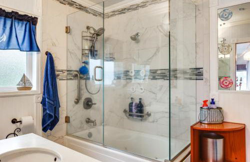 Tacoma Home on Steilacoom Lake with Dock! - Foto 14