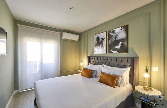 L&H La Latina - Photo 8