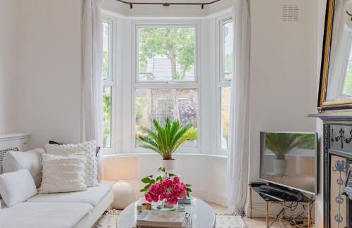 Luxuriously Curated 4BD Home Stoke Newington - Foto 47