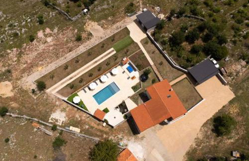 Five Bedroom Villa With Pool - Foto 42